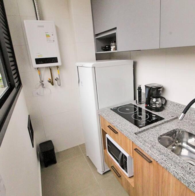 Estudio Completo No Agua Verde, 1 Quadra Do Ipo Apartamento Curitiba